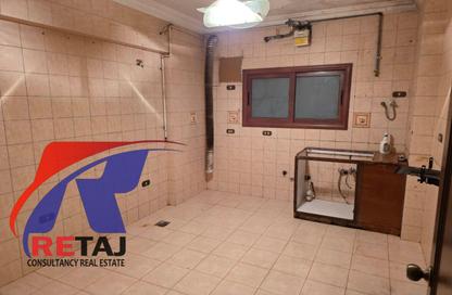 Apartment - 3 Bedrooms - 2 Bathrooms for sale in Makram Ebeid St. - 6th Zone - Nasr City - Cairo Apartment - 3 Bedrooms - 2 Bathrooms for sale in Makram Ebeid St. - 6th Zone - Nasr City - Cairo