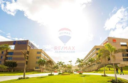 Villa - 4 Bedrooms - 2 Bathrooms for sale in Pyramids Heights - Cairo Alexandria Desert Road - 6 October City - Giza