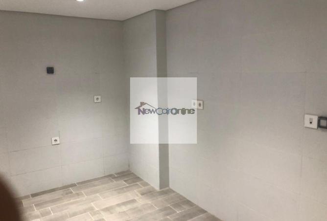 82612736 - Property Image 3