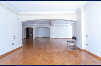 Apartment - 3 Bedrooms - 3 Bathrooms for sale in Abdel Salam Aref St. - Laurent - Hay Sharq - Alexandria Apartment - 3 Bedrooms - 3 Bathrooms for sale in Abdel Salam Aref St. - Laurent - Hay Sharq - Alexandria