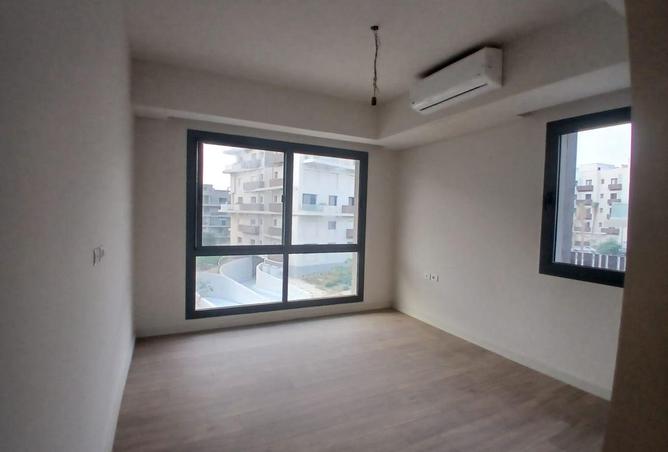 93820371 - Property Image 2