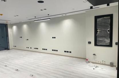 Office Space - Studio for rent in Hyde Park Business District Mall - South Teseen St. - The 5th Settlement - New Cairo City - Cairo