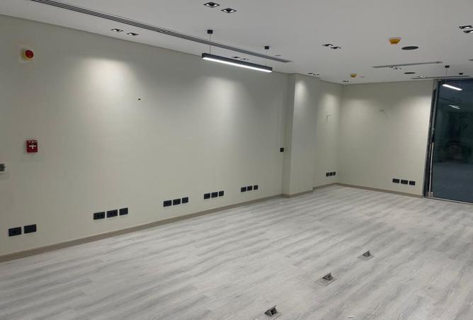 105170972 - Property Image 2