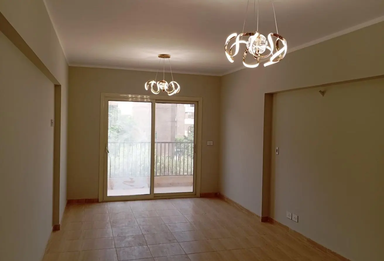 113825944 - Property Main Image