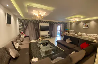 Apartment - 4 Bedrooms - 2 Bathrooms for sale in Hilton Cairo Nile Maadi - Athar El Nabi - Hay Masr El Kadima - Cairo