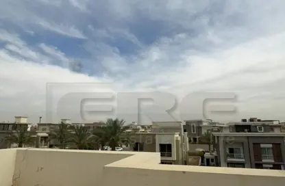 فيلا - 3 غرف نوم - 3 حمامات للبيع في كايرو فيستيفال سيتى - المستثمرين الشمالية - مدينة القاهرة الجديدة - القاهرة