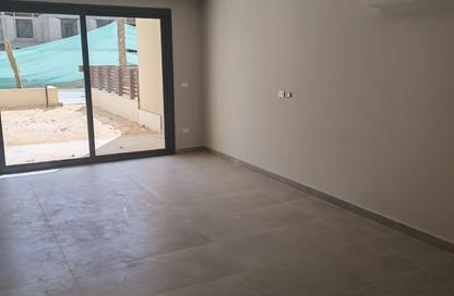 Apartment - 3 Bedrooms - 4 Bathrooms for sale in Village West - Sheikh Zayed Compounds - Sheikh Zayed City - Giza