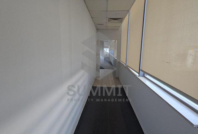 98818973 - Property Image 2