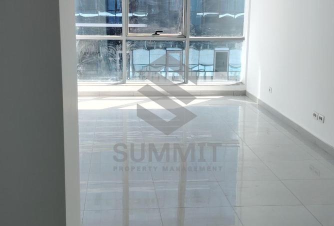 98818973 - Property Main Image