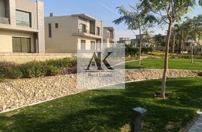 Villa - 4 - 6 for sale in Swan Lake Residence - 5th Settlement Compounds - The 5th Settlement - New Cairo City - Cairo