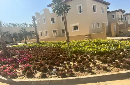 Townhouse - 3 Bedrooms - 3 Bathrooms for sale in Hyde Park - New Cairo City - Cairo