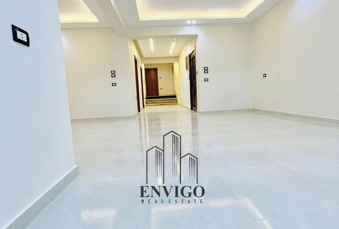 8512244 - Property Main Image