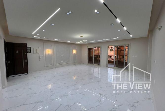 8593173 - Property Image 3