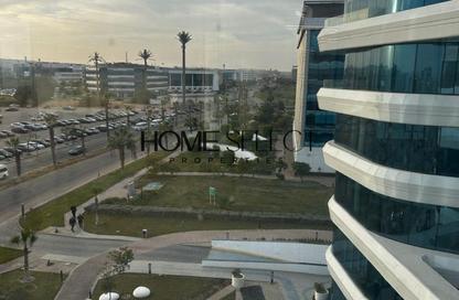 مساحات مكتبية - استوديو - 2 حمامات للايجار في القرية الذكية - طريق مصر اسكندرية الصحراوي - مدينة 6 أكتوبر - الجيزة