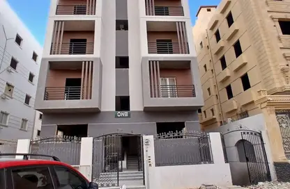 Apartment - 3 Bedrooms - 2 Bathrooms for sale in El Shamaliat District - 6 October City - Giza