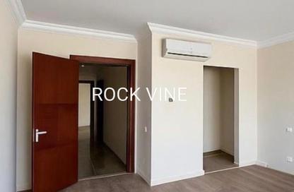 شقة - 2 - 2 للبيع في نيو جيزة - طريق مصر اسكندرية الصحراوي - مدينة 6 أكتوبر - الجيزة