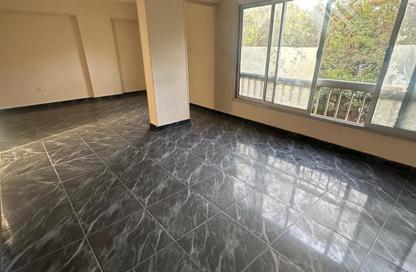 Apartment - 2 Bedrooms - 2 Bathrooms for rent in Street 233 - Degla - Hay El Maadi - Cairo