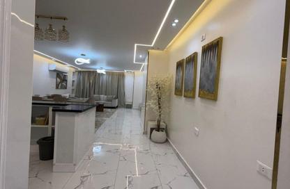 شقة - 2 غرف نوم - 2 حمامات للبيع في شارع لبنان - المهندسين - الجيزة
