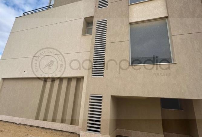 74321738 - Property Image 3