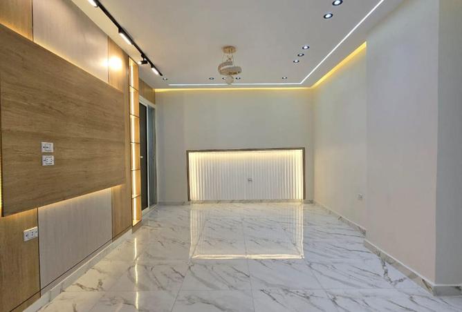 8570986 - Property Image 3