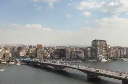 شقة - 3 غرف نوم - 3 حمامات للبيع في شارع النيل - الدقي - الجيزة