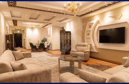 Apartment - 3 Bedrooms - 2 Bathrooms for sale in Ibn Hokal St. - San Stefano - Hay Sharq - Alexandria