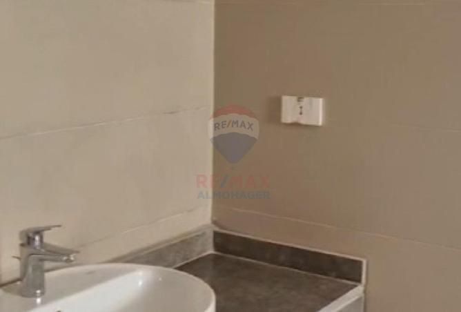 8701659 - Property Image 3