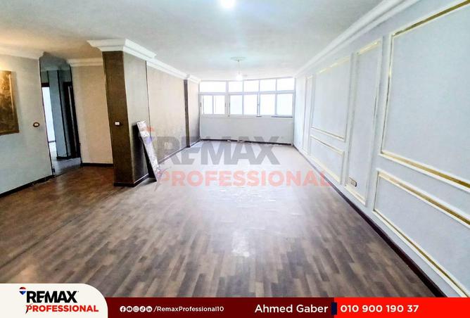 8627235 - Property Image 3