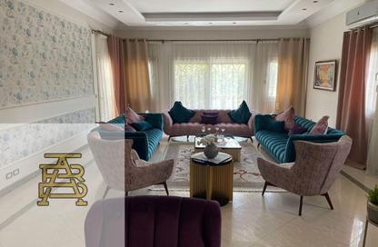 Villa - 7 Bedrooms - 7 Bathrooms for rent in Madinaty - Cairo