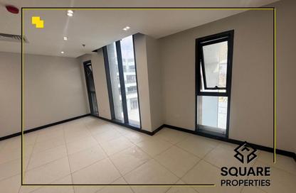 Clinic - Studio - 1 Bathroom for rent in Central Avenue - 2nd District - Sheikh Zayed City - Giza