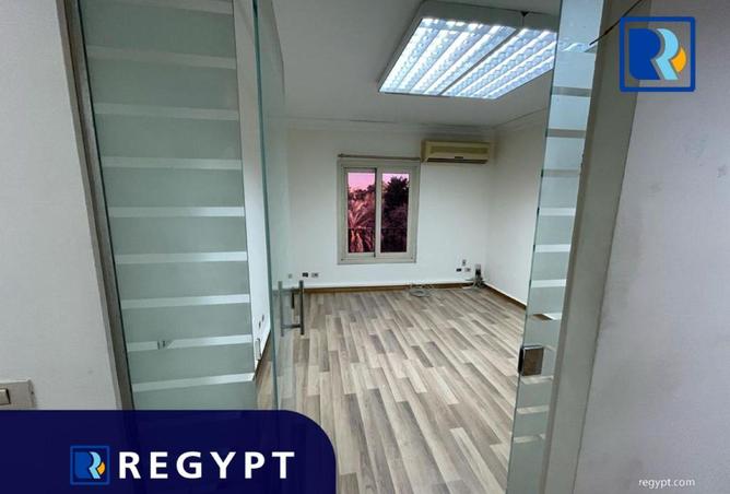 8618833 - Property Image 3