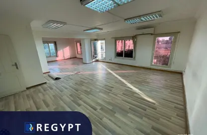 Office Space - 4 Bedrooms - 2 Bathrooms for rent in Sarayat Al Maadi - Hay El Maadi - Cairo