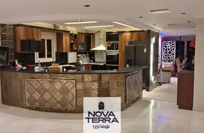 شقة - 2 غرف نوم - 2 حمامات للبيع في المنطقة السياحية الرابعة - المنطقة السياحية - الحي المتميز - مدينة 6 أكتوبر - الجيزة