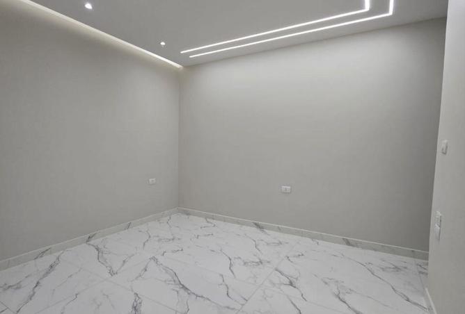 2OiUvm8w3bE - صورة العقار 2