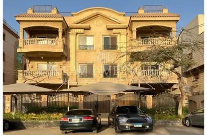 Apartment - 3 Bedrooms - 3 Bathrooms for sale in Omar Makram St. - Al Narges 6 - Al Narges - New Cairo City - Cairo Apartment - 3 Bedrooms - 3 Bathrooms for sale in Omar Makram St. - Al Narges 6 - Al Narges - New Cairo City - Cairo