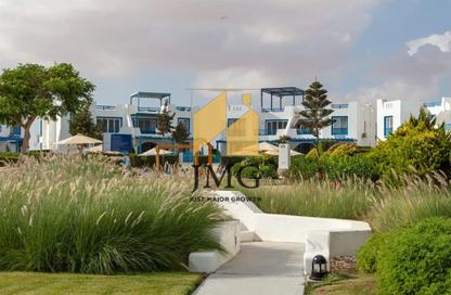 Chalet - 2 Bedrooms - 2 Bathrooms for sale in Mountain View - Ras Al Hekma - North Coast