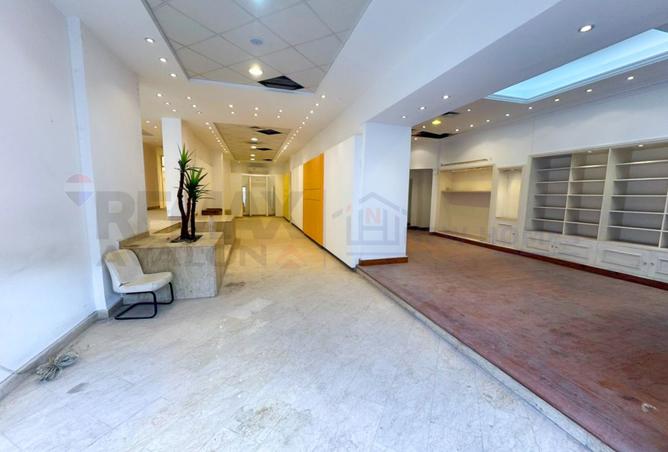 98823352 - Property Main Image