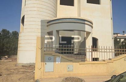 فيلا - 4 غرف نوم - 4 حمامات للبيع في جولدن هايتس - المستثمرين الشمالية - مدينة القاهرة الجديدة - القاهرة فيلا - 4 غرف نوم - 4 حمامات للبيع في جولدن هايتس - المستثمرين الشمالية - مدينة القاهرة الجديدة - القاهرة