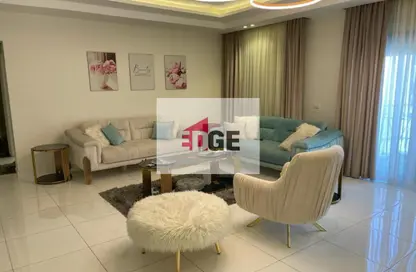 Apartment - 3 Bedrooms - 3 Bathrooms for sale in Eastown - 5th Settlement Compounds - The 5th Settlement - New Cairo City - Cairo