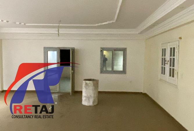 8629305 - Property Image 2