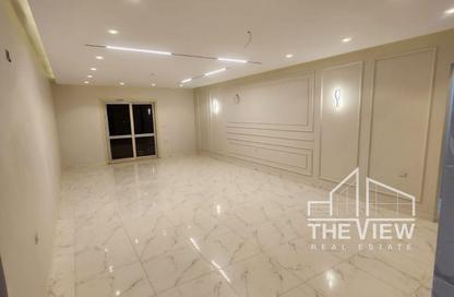 Apartment - 3 Bedrooms - 2 Bathrooms for sale in Al Khamayel city - Sheikh Zayed Compounds - Sheikh Zayed City - Giza