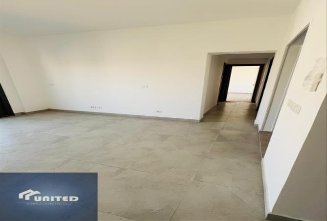 8527035 - Property Image 3