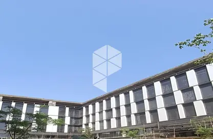 Office Space - 3 Bedrooms - 1 Bathroom for rent in Park St. - Ring Road - The 5th Settlement - New Cairo City - Cairo