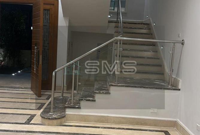 53477693 - Property Image 2