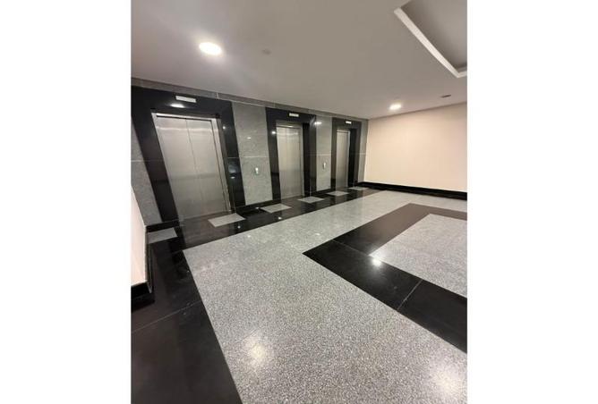 52444300 - صورة العقار 3