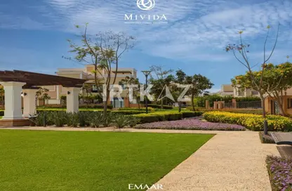 Townhouse - 4 Bedrooms - 4 Bathrooms for sale in Mivida - 5th Settlement Compounds - The 5th Settlement - New Cairo City - Cairo