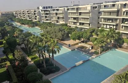 Apartment - 2 Bedrooms - 2 Bathrooms for sale in Lake View - 5th Settlement Compounds - The 5th Settlement - New Cairo City - Cairo