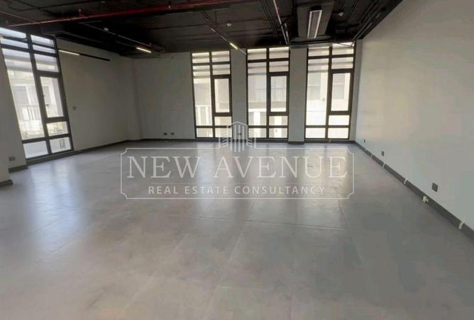 105162407 - Property Image 3