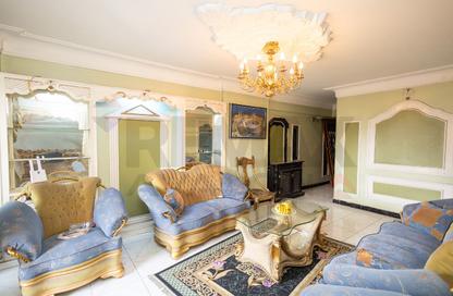 Apartment - 3 Bedrooms - 2 Bathrooms for sale in Al Hilton St. - Smouha - Hay Sharq - Alexandria Apartment - 3 Bedrooms - 2 Bathrooms for sale in Al Hilton St. - Smouha - Hay Sharq - Alexandria
