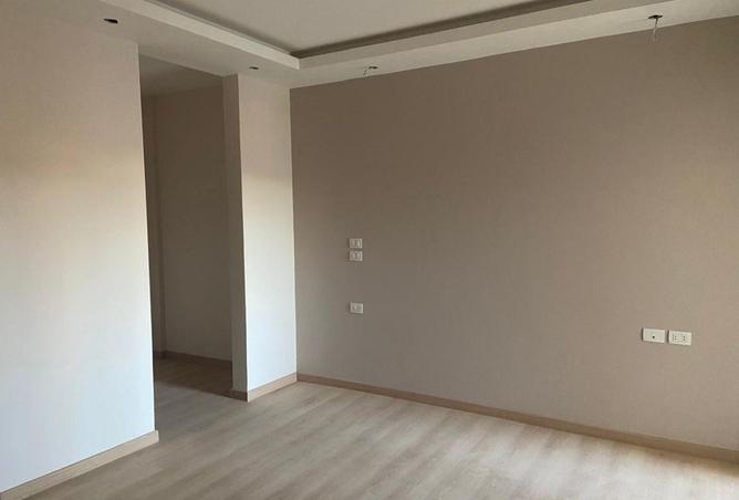 72713617 - Property Image 3